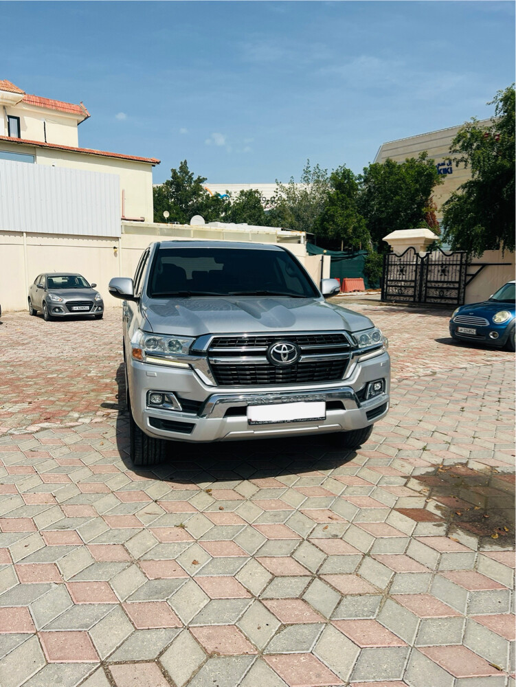 2021 TOYOTA LAND CRUISER — photo 2 for sale in Qatar