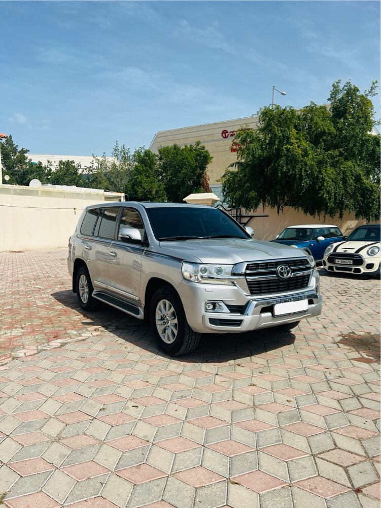 2021 TOYOTA LAND CRUISER — photo 1 for sale in Qatar