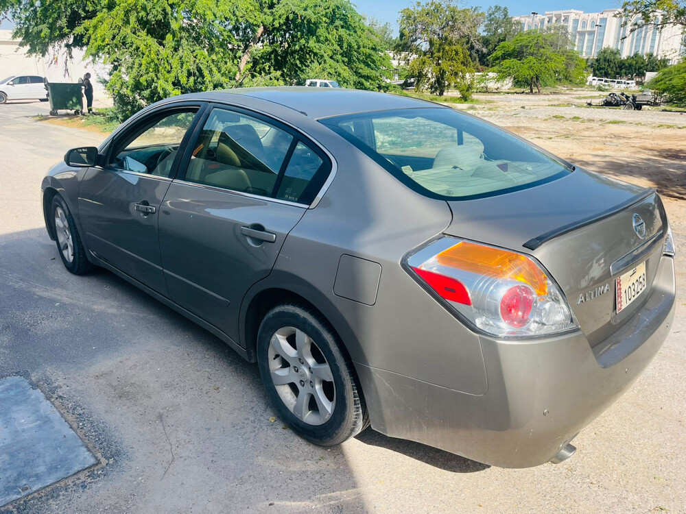 NISSAN ALTIMA 2008 — photo 1 for sale in Qatar