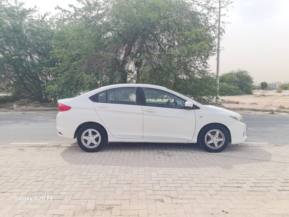 Honda city 16 model — photo 3 for sale in Qatar