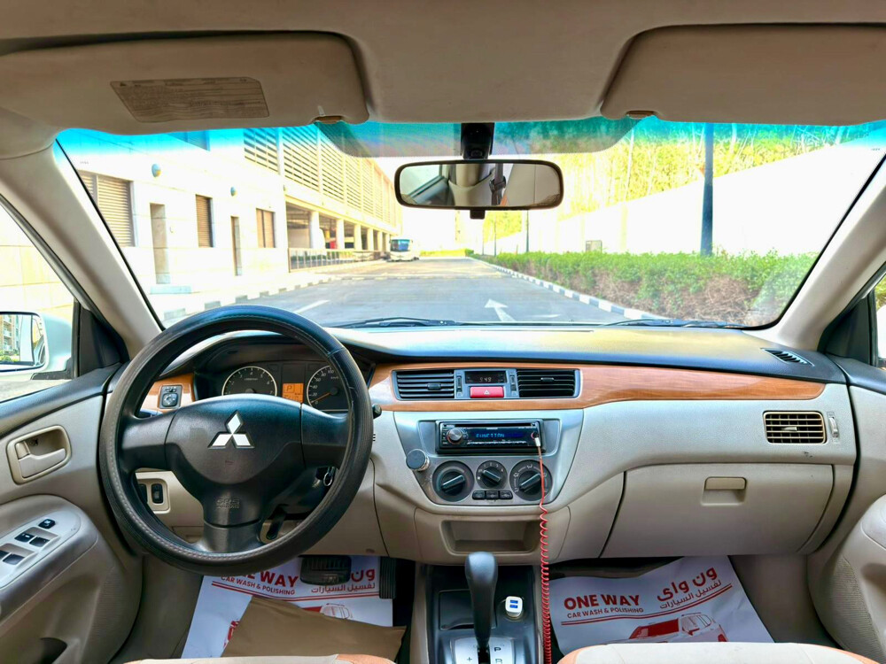 Mitsubishi Lancer 2012 For sale — photo 5 for sale in Qatar
