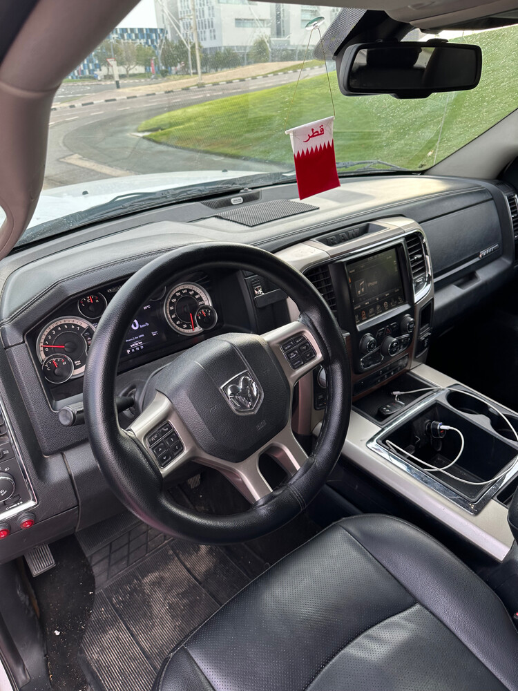 dodg ram2014 5.7 — photo 8 for sale in Qatar