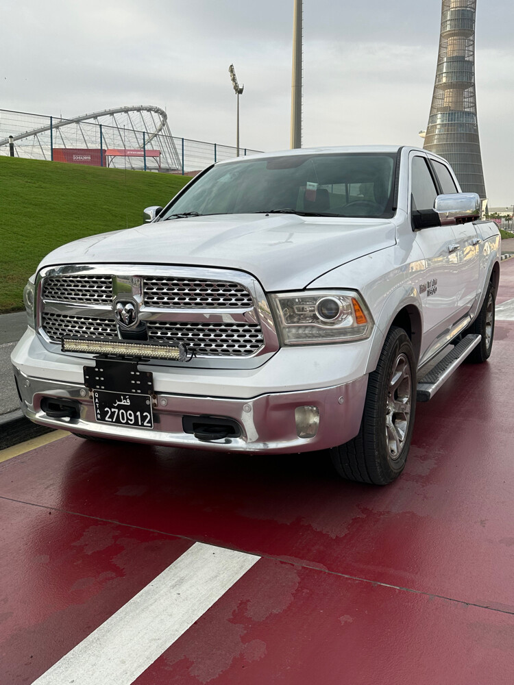 dodg ram2014 5.7 — photo 1 for sale in Qatar