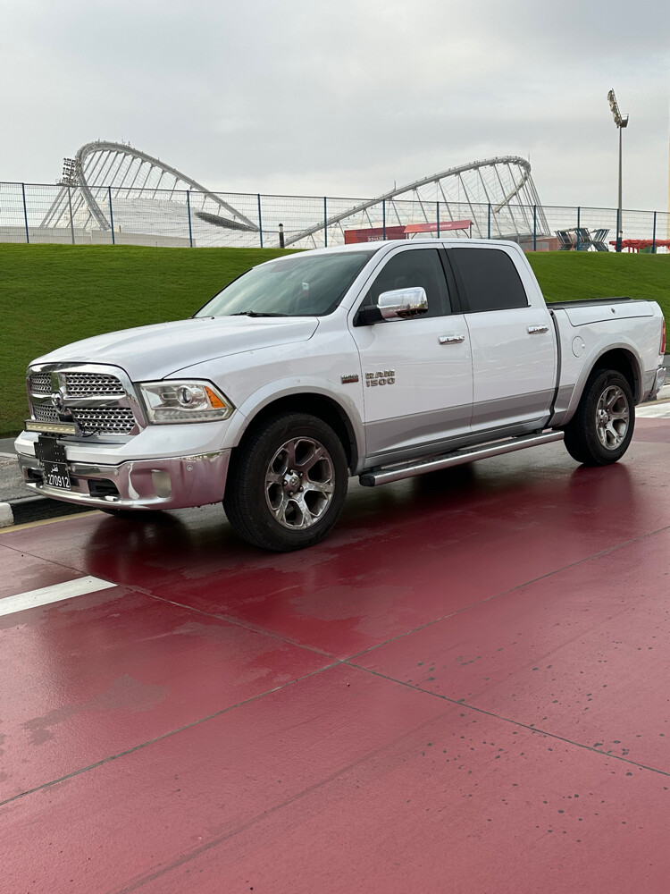 dodg ram2014 5.7 — photo 3 for sale in Qatar