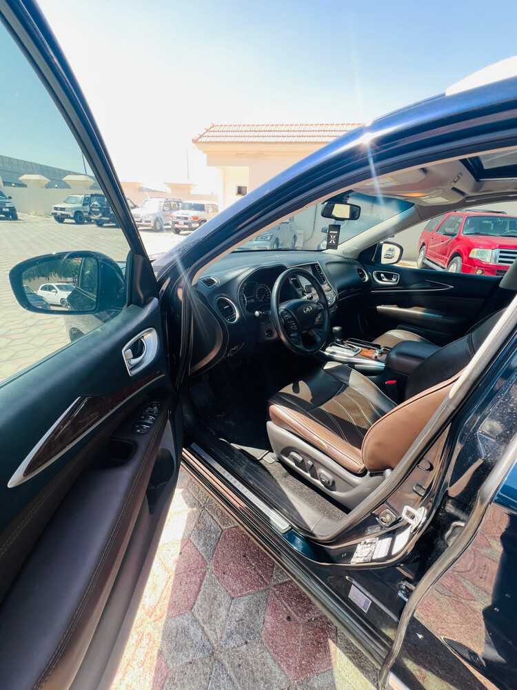 2015 Infinity QX 60 — photo 8 for sale in Qatar