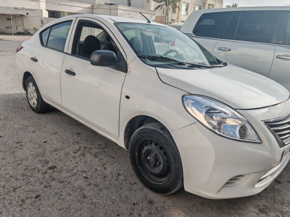 Nissan sunny — photo 3 for sale in Qatar