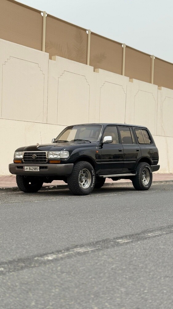 1993 Land Cruiser Manual for Sale — photo 1 for sale in Qatar