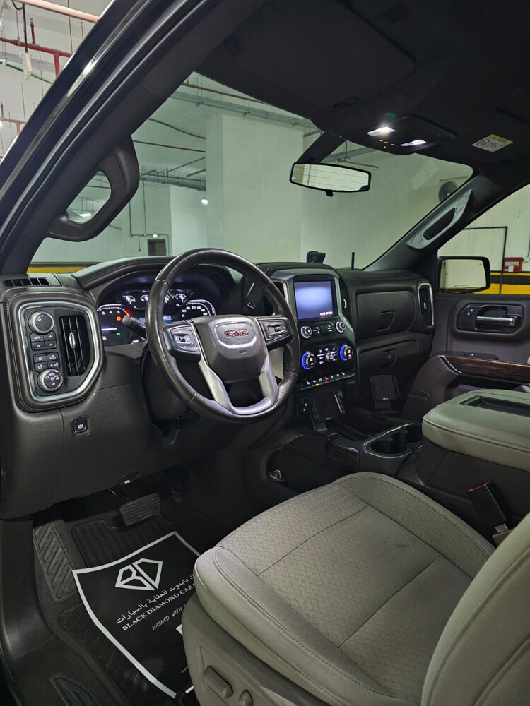 GMC 2019 — photo 3 for sale in Qatar