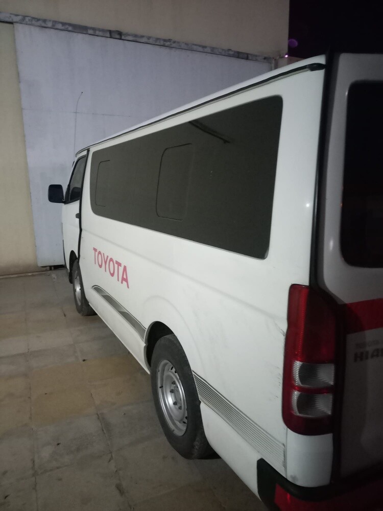 bus for sale with job in — photo 1 for sale in Qatar