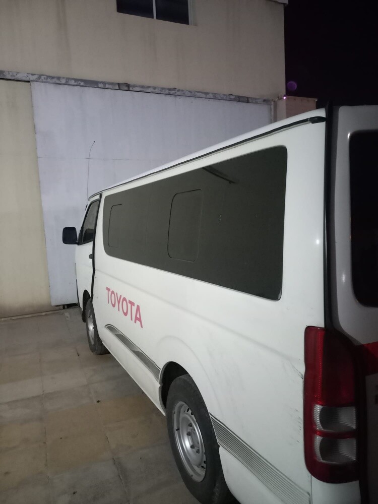 bus for sale with job in — photo 2 for sale in Qatar