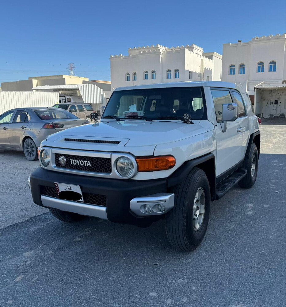 FJ Cruiser 2009 — photo 6 for sale in Qatar