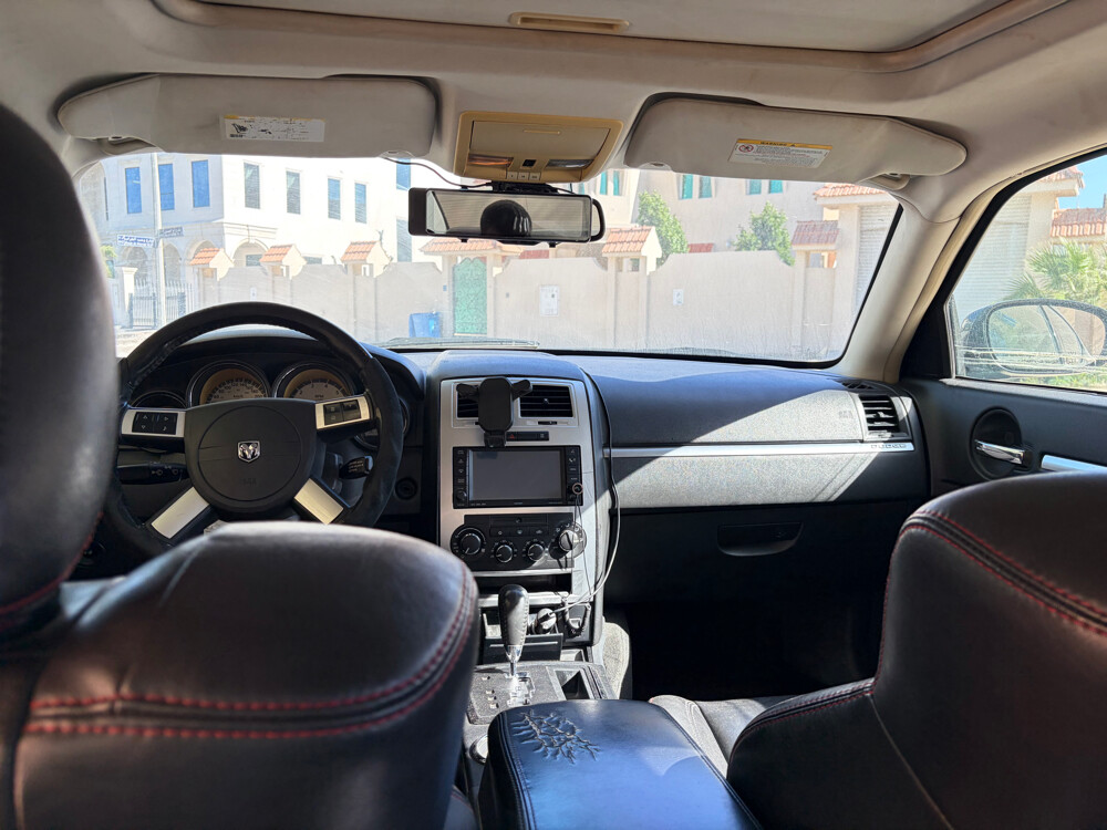 Dodge charger v8 5.7 Hemi 2010 — photo 6 for sale in Qatar