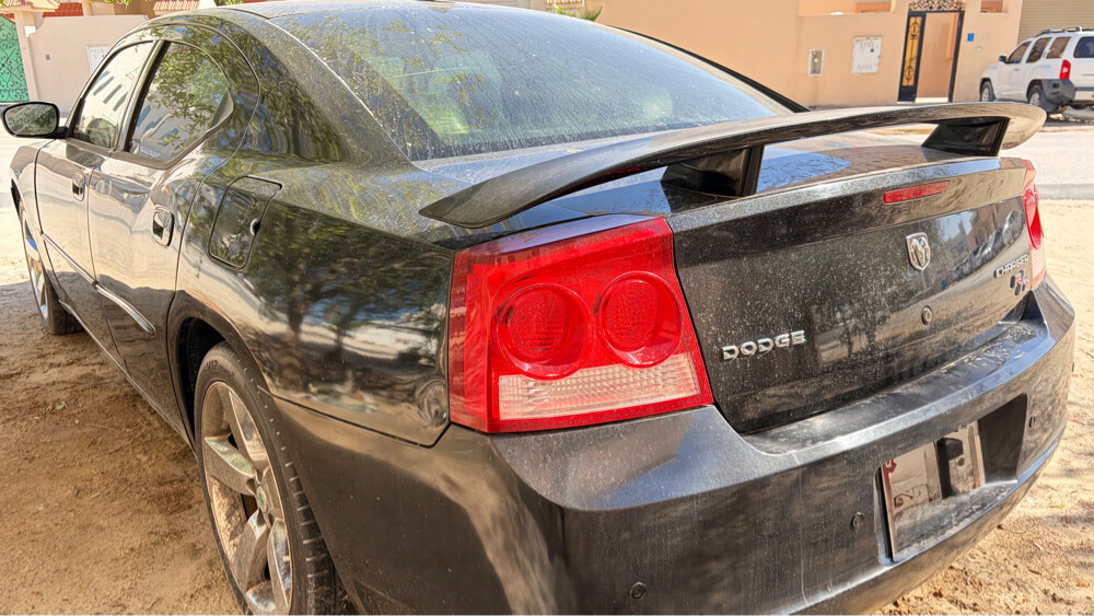 Dodge charger v8 5.7 Hemi 2010 — photo 9 for sale in Qatar