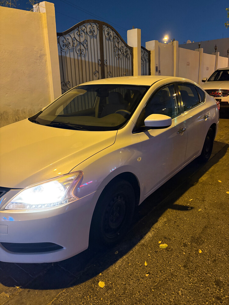 Nissan SENTRA 2016 — photo 1 for sale in Qatar