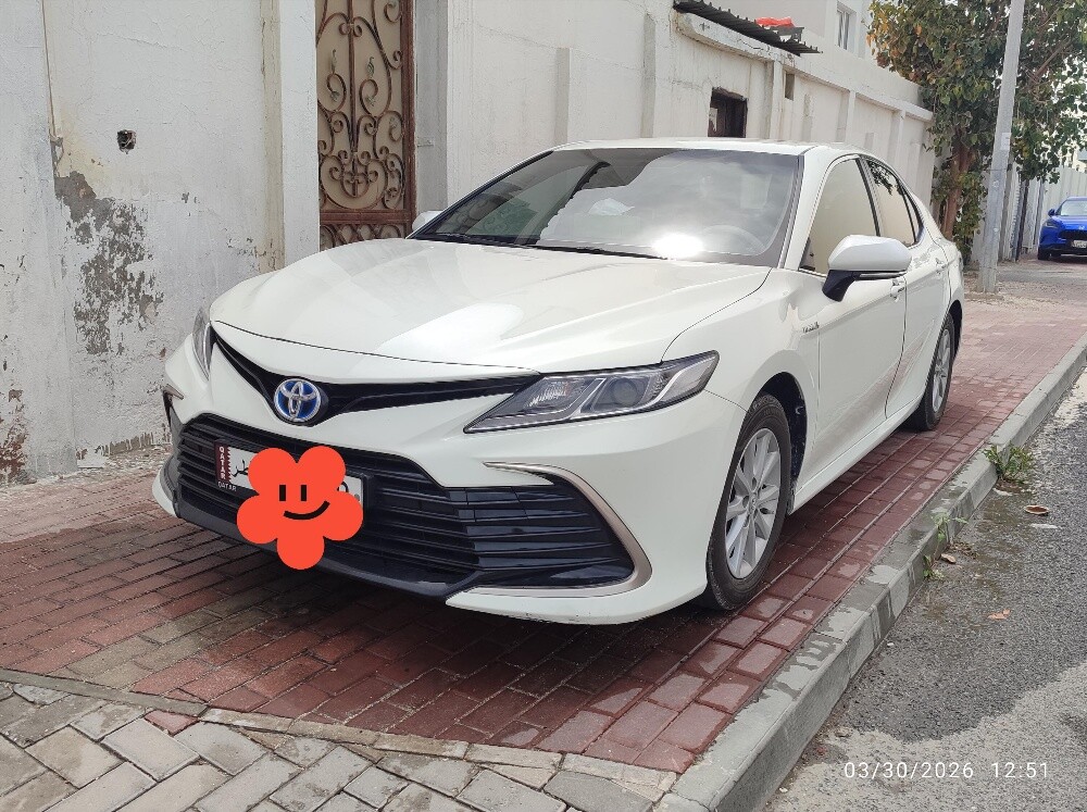 TOYOTA CAMRY HYBRID 2022 — photo 1 for sale in Qatar