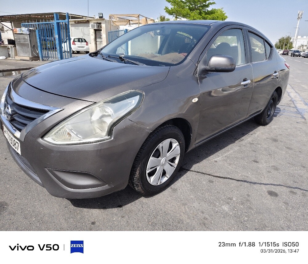 Nissan sunny 2016 far sale — photo 2 for sale in Qatar