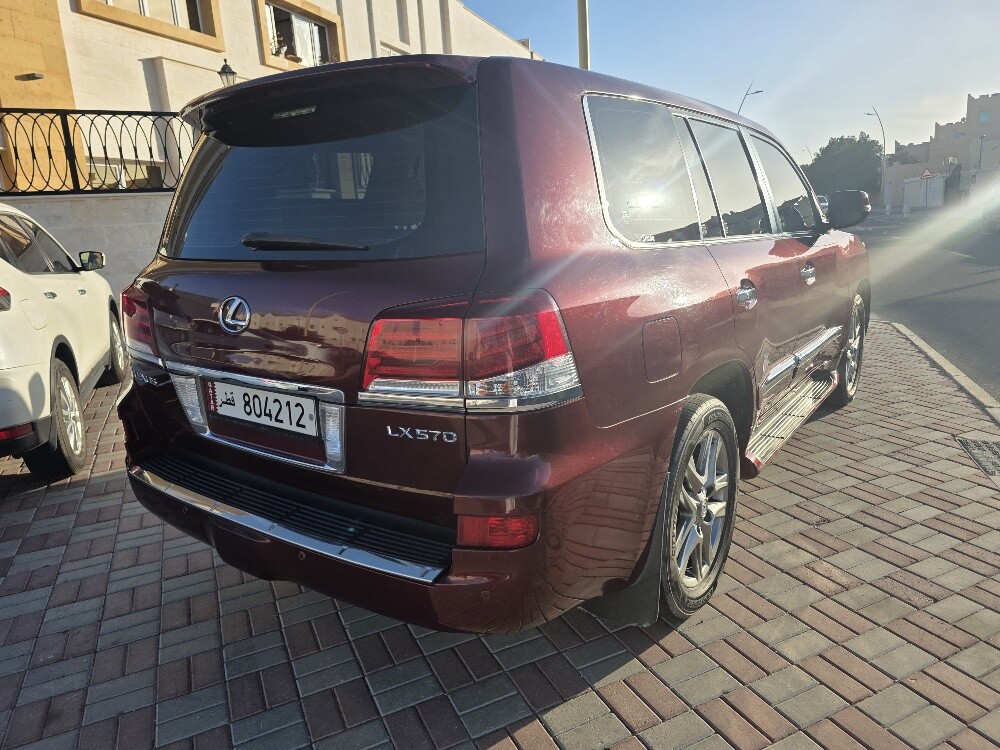 Lexus full option 2012 — photo 5 for sale in Qatar
