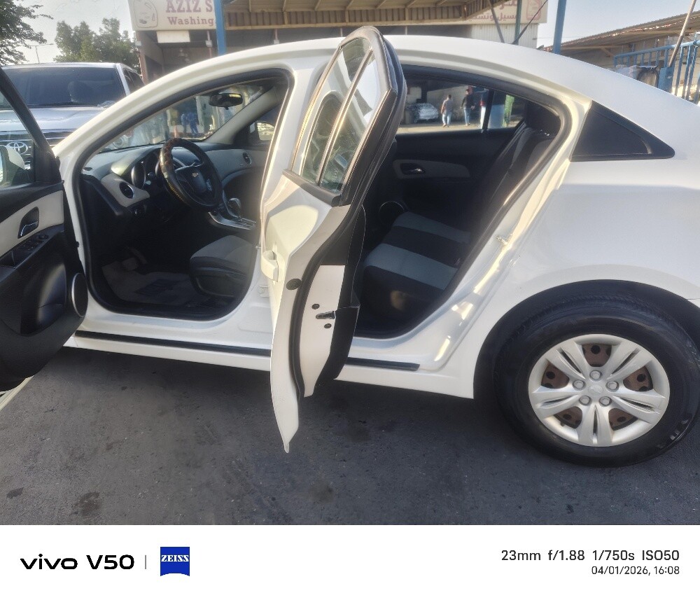 Chevrolet Cruz 2015 sale — photo 11 for sale in Qatar