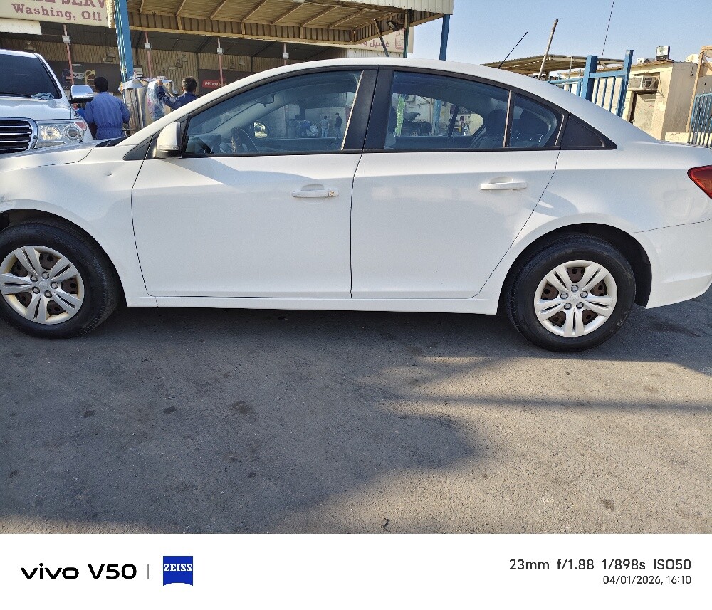Chevrolet Cruz 2015 sale — photo 13 for sale in Qatar