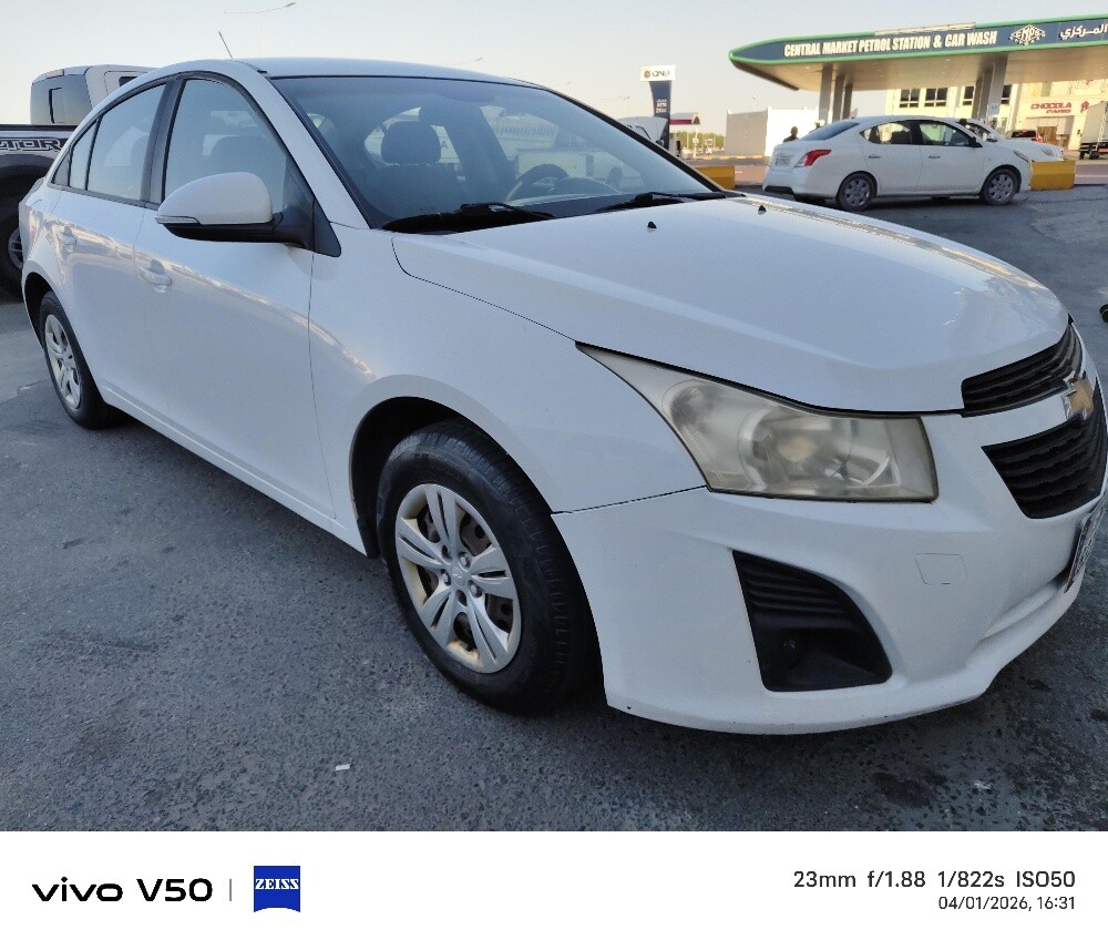 Chevrolet Cruz 2015 sale — photo 5 for sale in Qatar