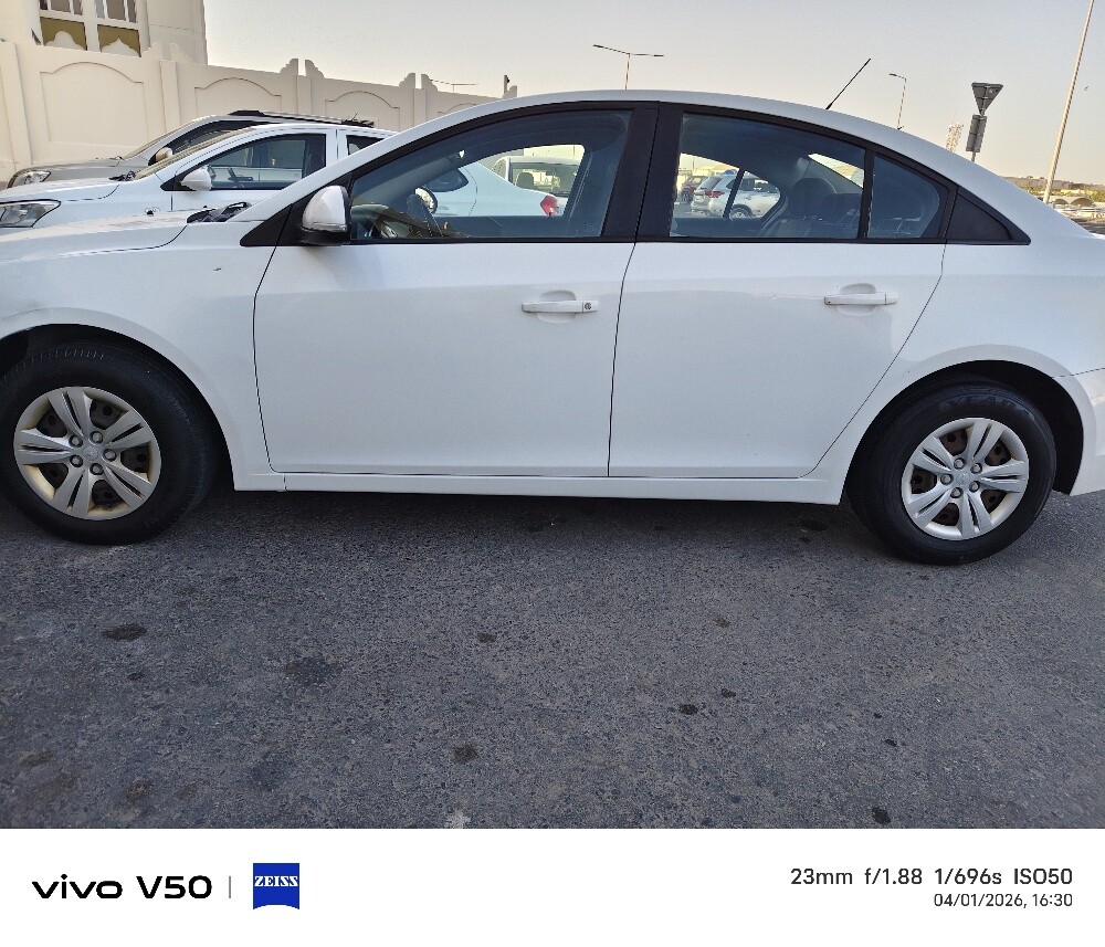 Chevrolet Cruz 2015 sale — photo 4 for sale in Qatar
