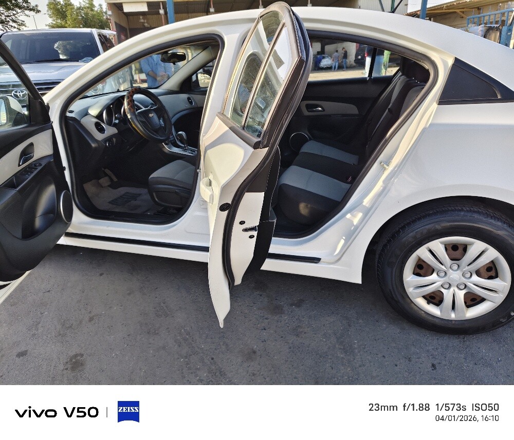 Chevrolet Cruz 2015 sale — photo 10 for sale in Qatar
