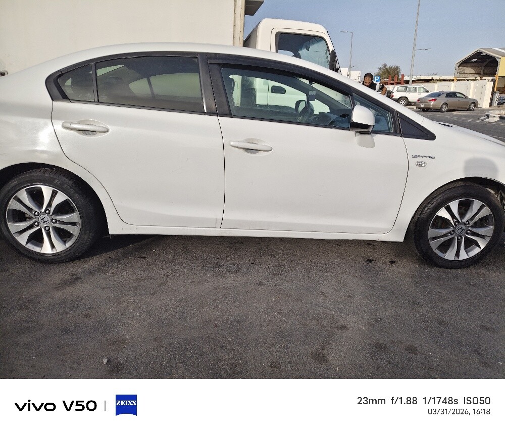 Honda civic 2015 far sale — photo 4 for sale in Qatar