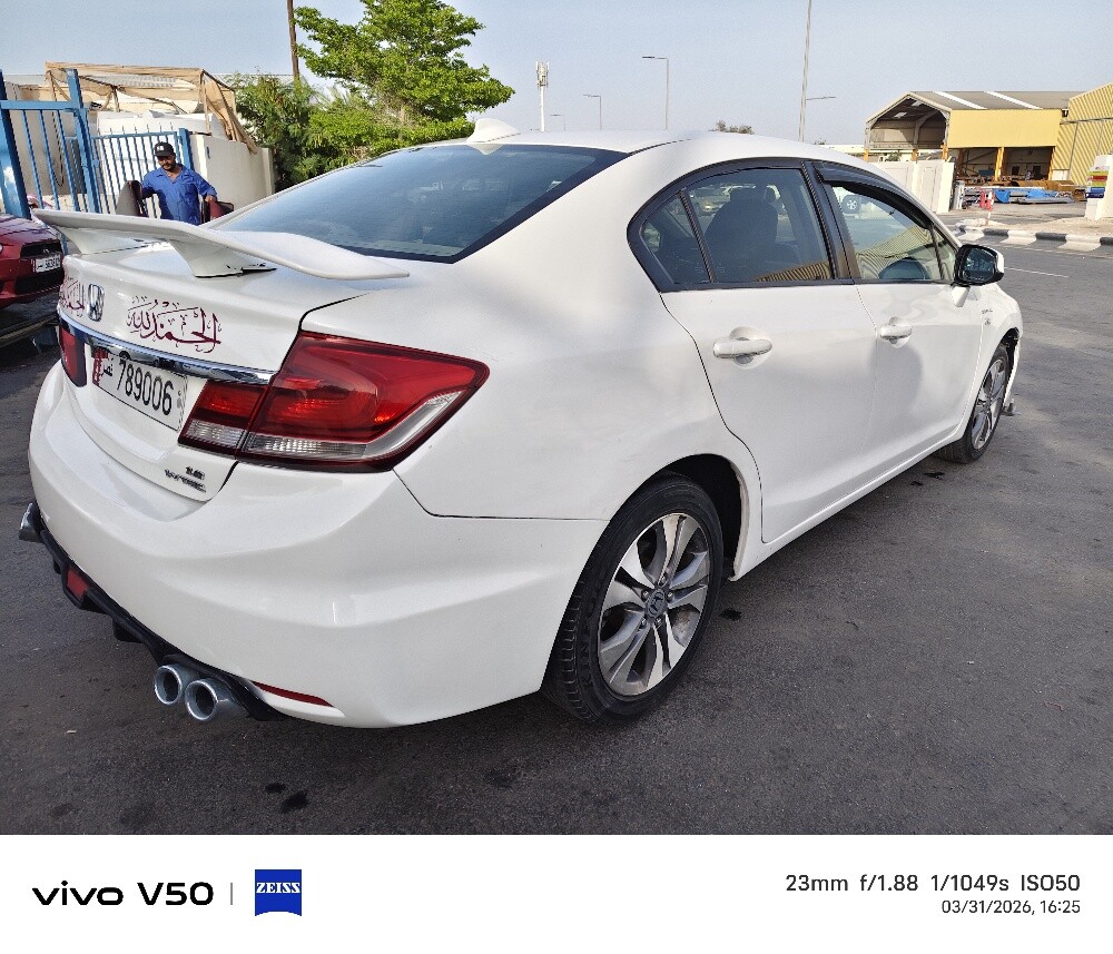 Honda civic 2015 far sale — photo 3 for sale in Qatar