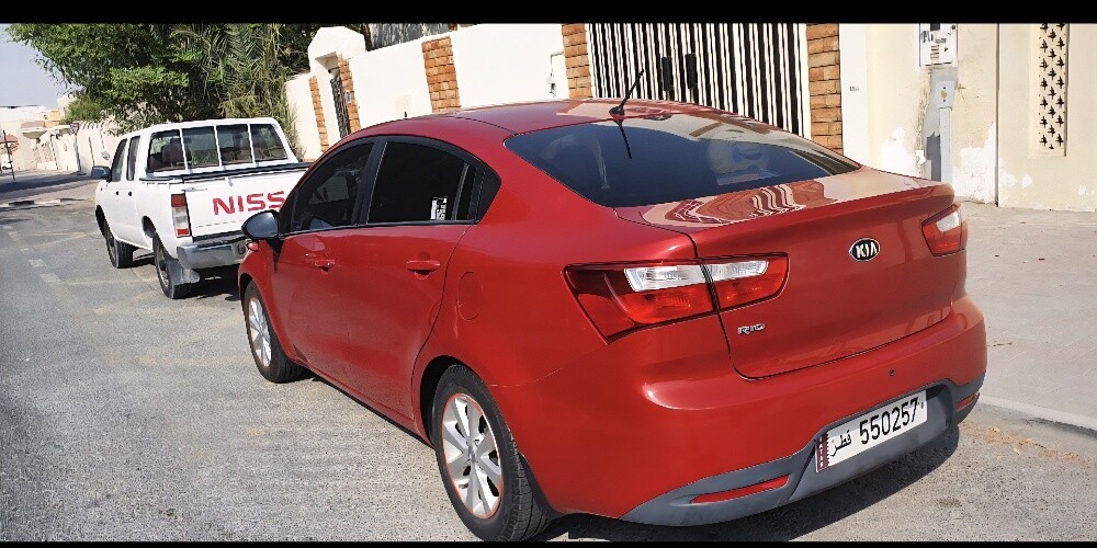 kia rio 2013 — photo 3 for sale in Qatar