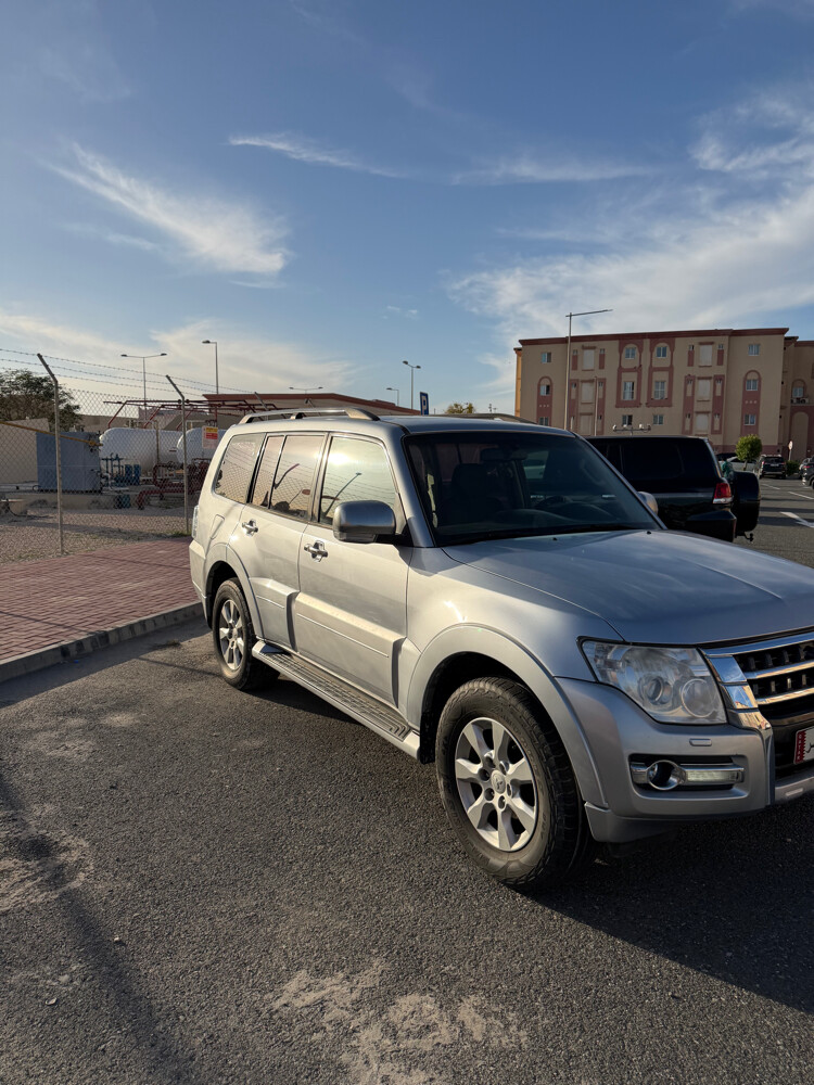 Mitsubishi for sale — photo 1 for sale in Qatar