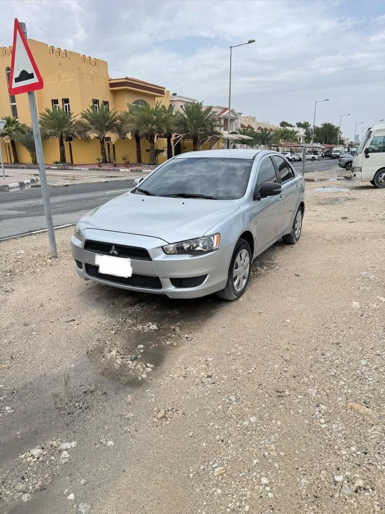 MITSUBISHI LANCER for sale — photo 4 for sale in Qatar