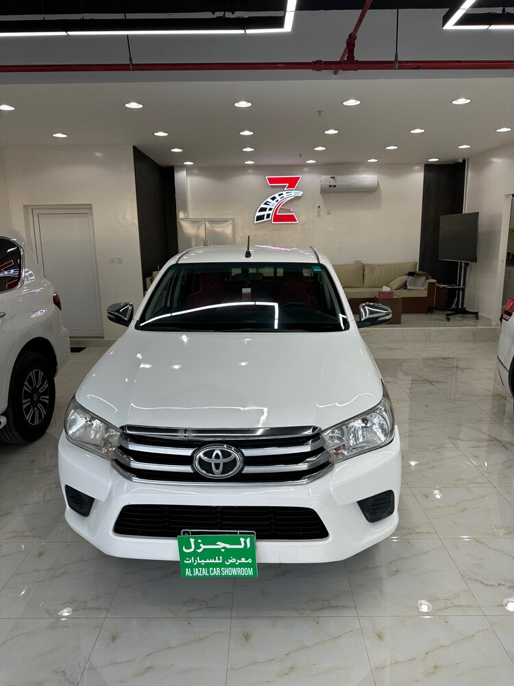 Hilux pickup 2016 — photo 1 for sale in Qatar