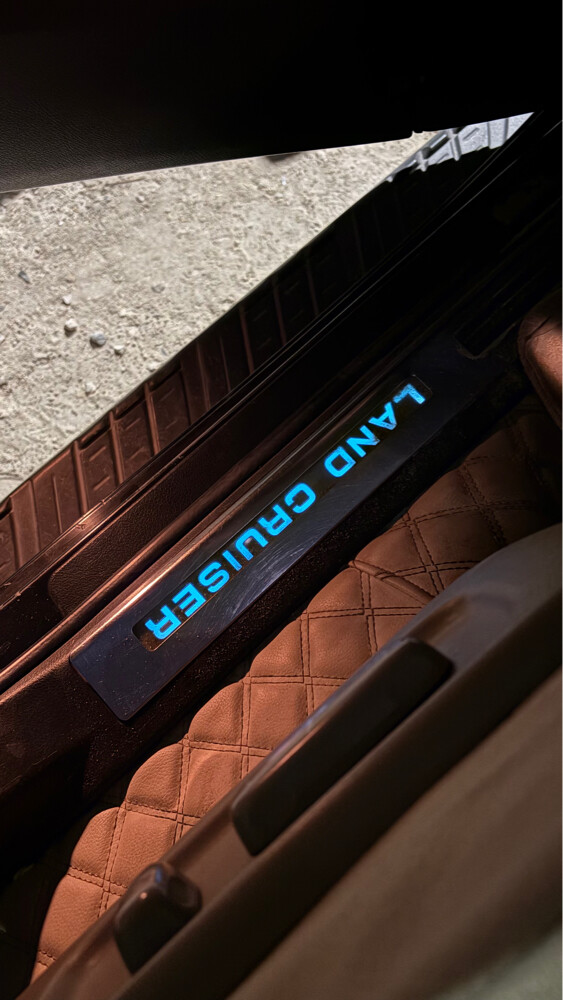 vxr uptade 2015 preiom edition — photo 3 for sale in Qatar