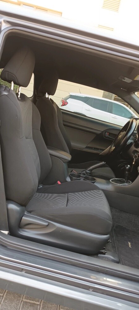 Toyota zelas 2011 urgent2 doors — photo 19 for sale in Qatar