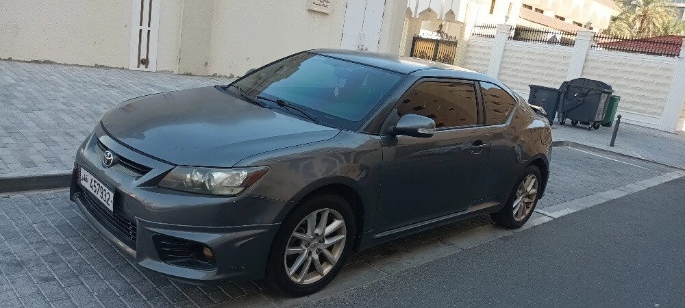 Toyota zelas 2011 urgent2 doors — photo 9 for sale in Qatar