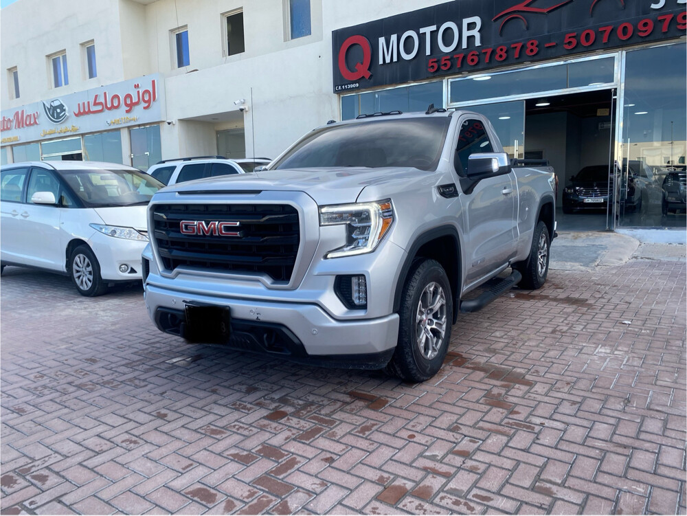gmc elevation 2022 — photo 1 for sale in Qatar