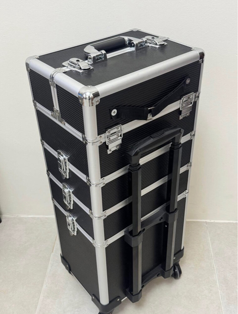 Professional Rolling Suitcase  - 1