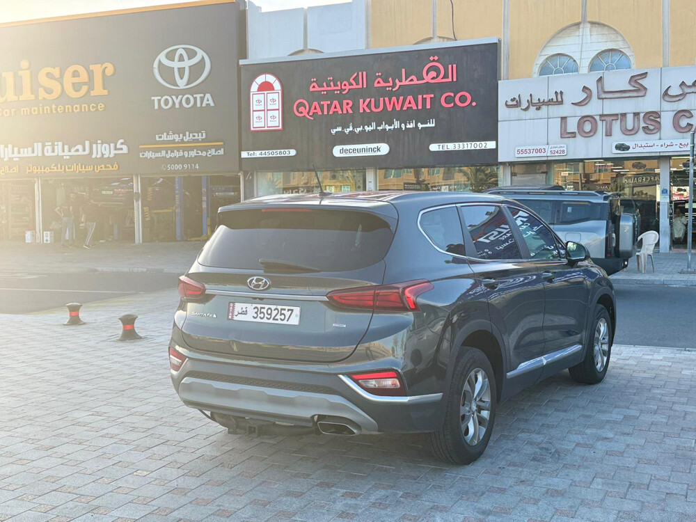 HYUNDAI SANTAFIA — photo 3 for sale in Qatar