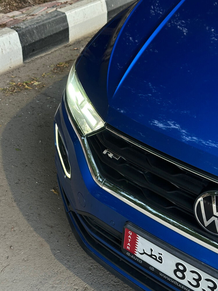 2021 Volkswagen T-Rock R line — photo 2 for sale in Qatar
