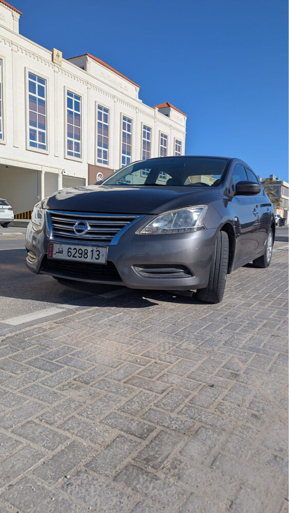Nissan Sentra 1.8S — photo 1 for sale in Qatar