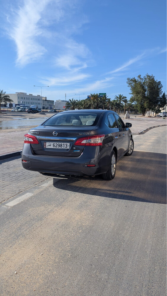 Nissan Sentra 1.8S — photo 3 for sale in Qatar