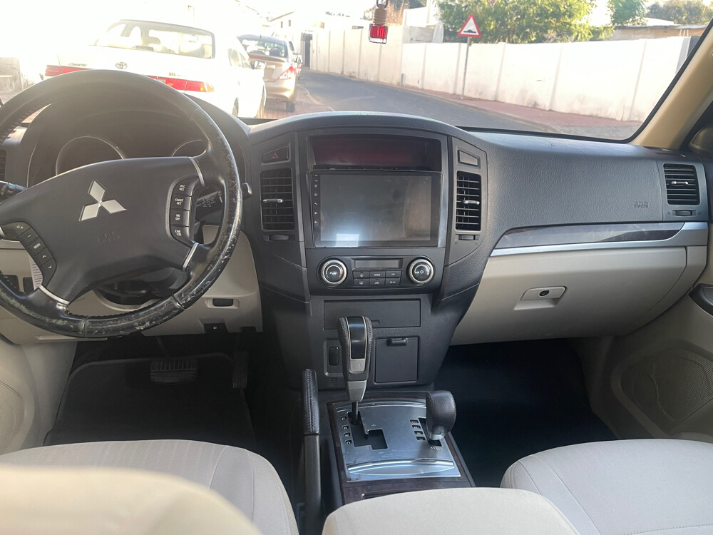 Mitsubishi pajero 2013 for sale — photo 9 for sale in Qatar