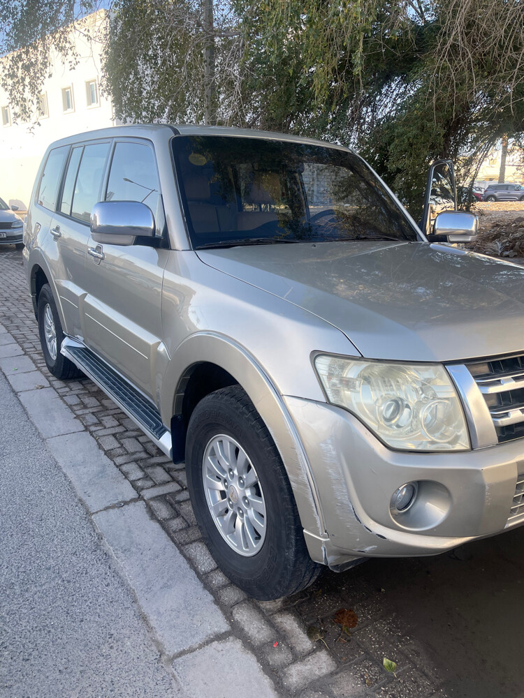 Mitsubishi pajero 2013 for sale — photo 1 for sale in Qatar