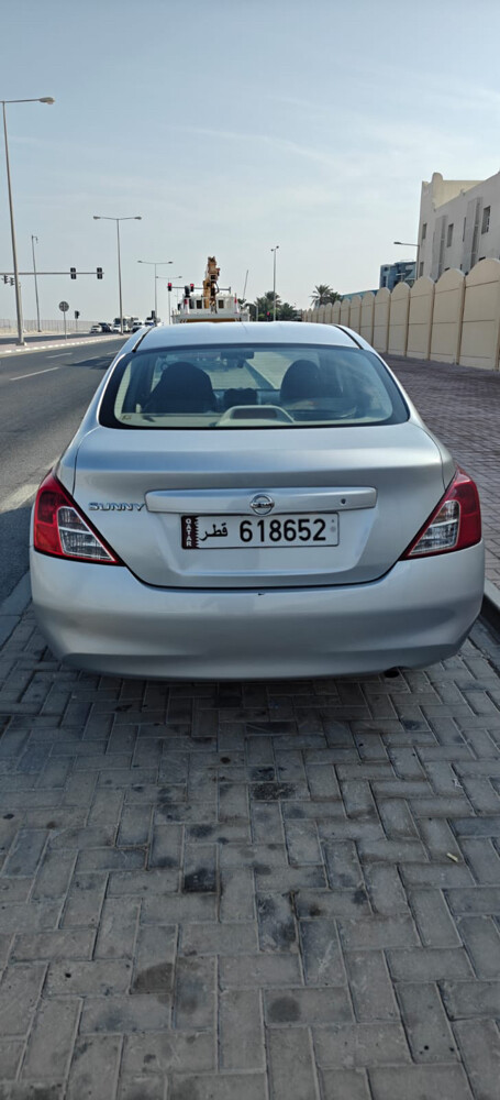 nissan sunny 2014 — photo 5 for sale in Qatar