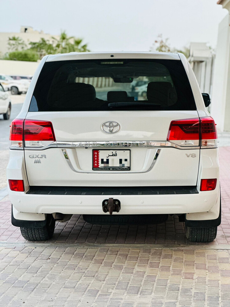 2018 GXR V6 Original Paint — photo 4 for sale in Qatar