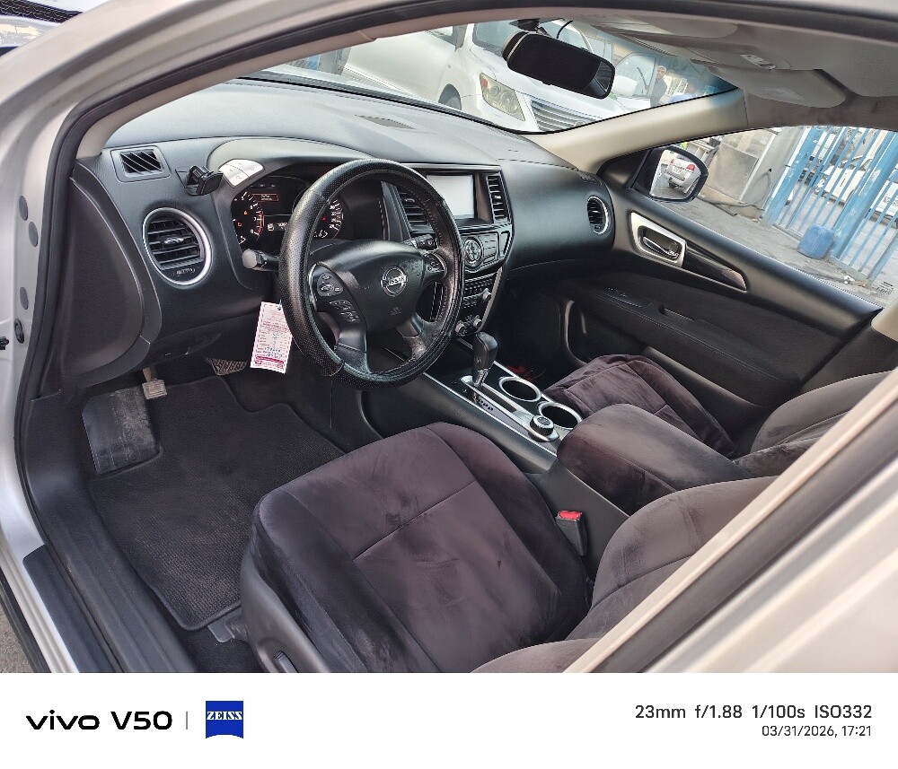 Nissan Pathfinder 2014 f — photo 13 for sale in Qatar