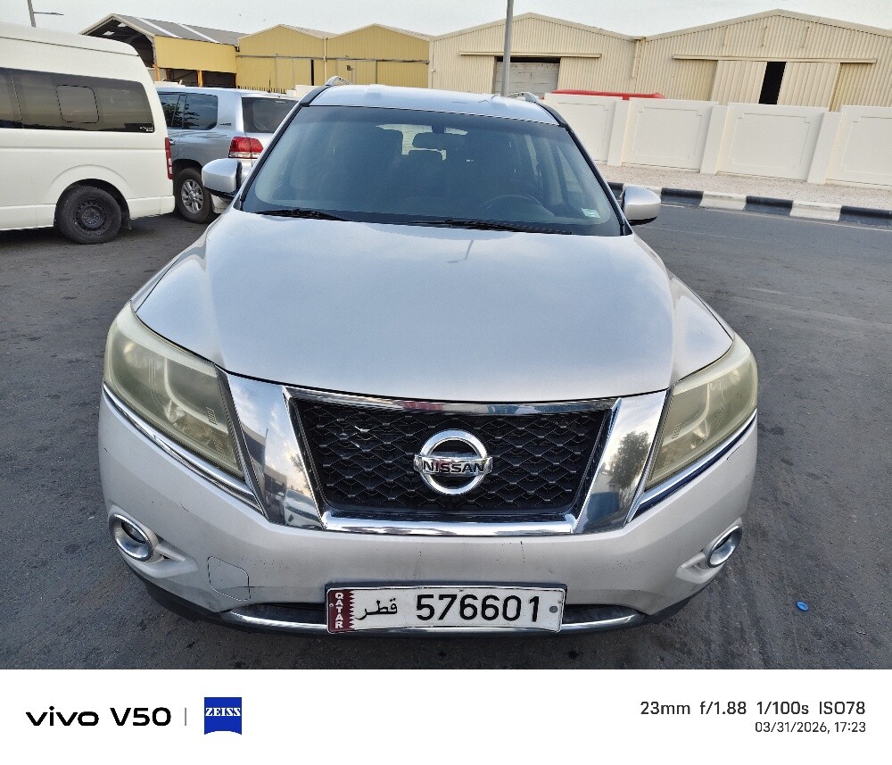 Nissan Pathfinder 2014 f — photo 3 for sale in Qatar