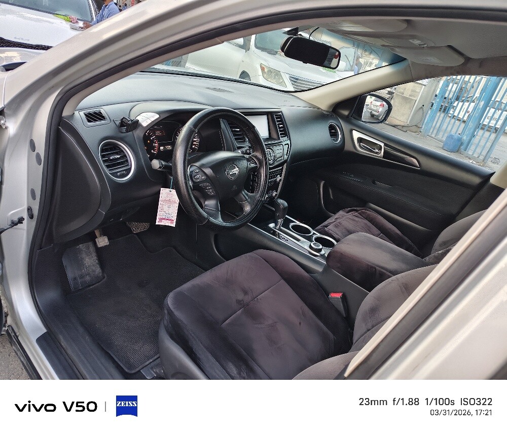 Nissan Pathfinder 2014 f — photo 12 for sale in Qatar