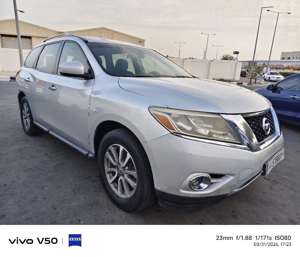 Nissan Pathfinder 2014 f — photo 9 for sale in Qatar