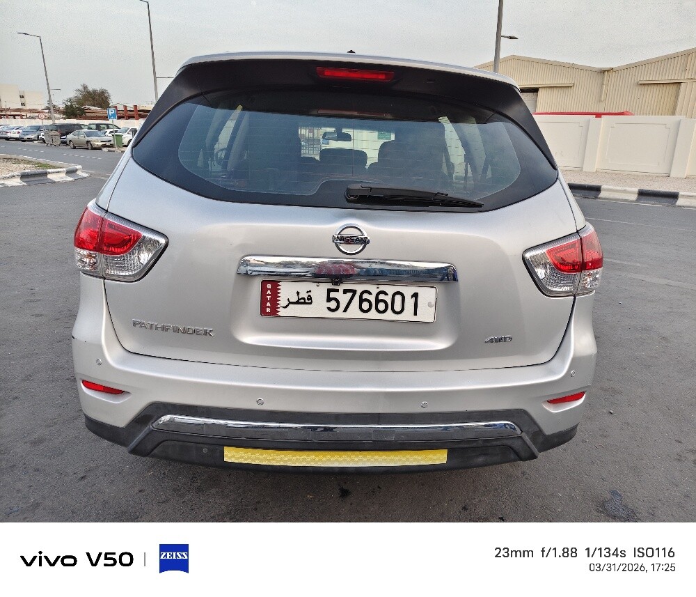 Nissan Pathfinder 2014 f — photo 5 for sale in Qatar